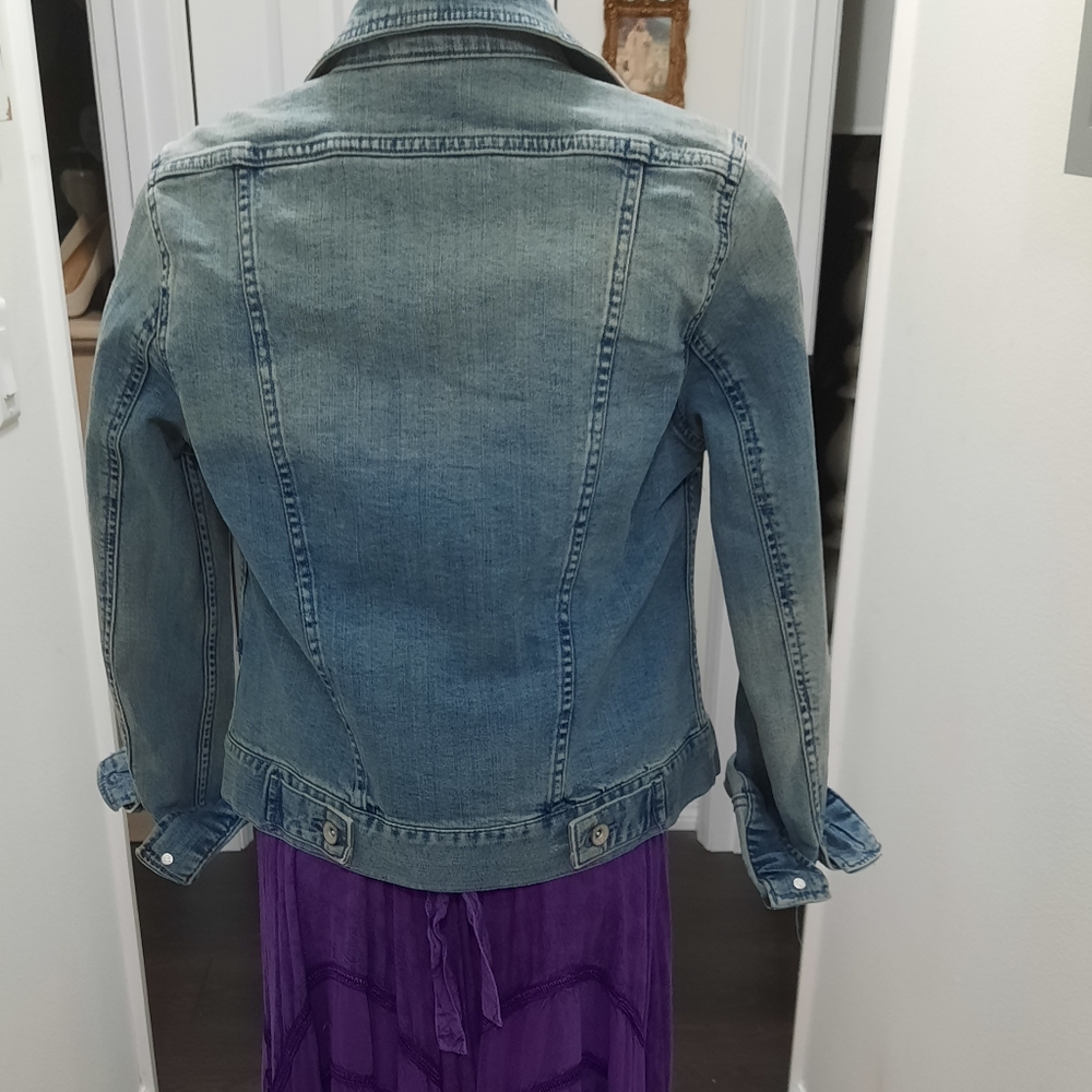 Jean Jacket - Picture 2 of 3